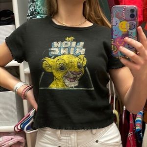 Lian king black crop top